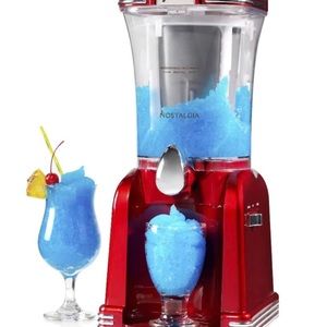 NOSTALGIA  32-Ounce Retro Slush Drink Maker